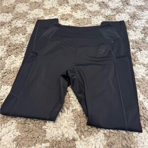 black gymshark pocket leggings